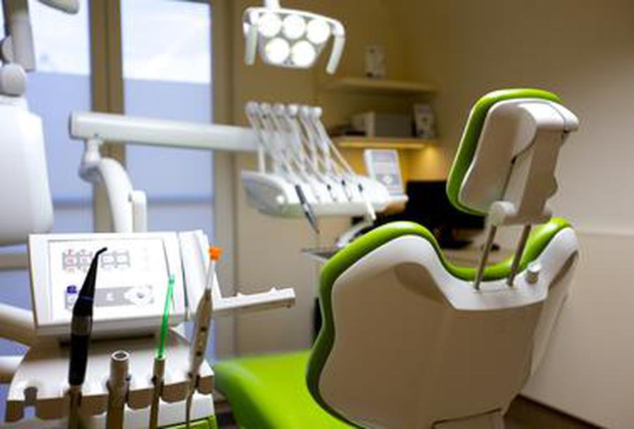 La Porta Zugloi Dental and Implantology Centre
