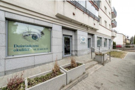 Найти лучшие цены на лечение в Варшаве в Клинике офтальмологии Retina