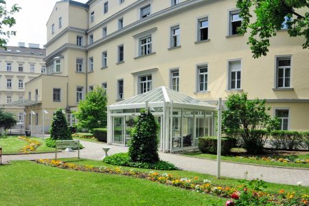 Посмотреть цены хирургии в Частной клинике Конфратернитет, Австрия