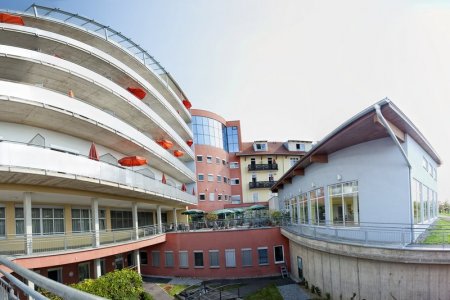Check best treatment prices in Austria at Lassnitzhoehe Private Clinic
