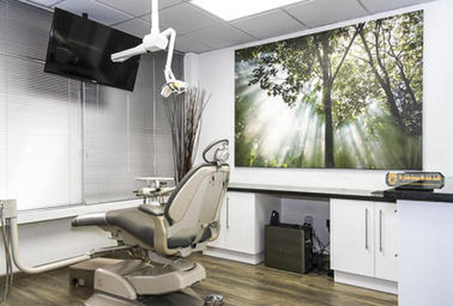 Advanced Smiles Dentistry