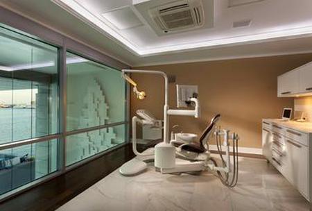 Find Dental Treatment prices at Clinica Del Mare in Poland