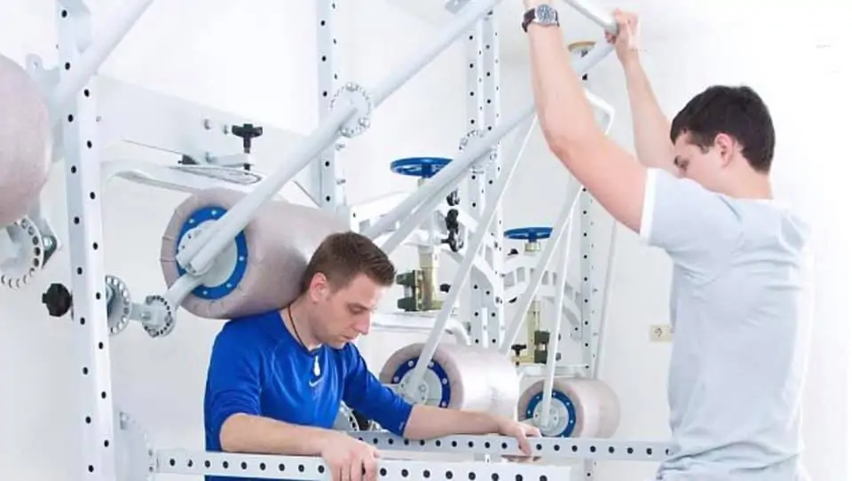 Dr. Blum’s Biomechanics Center