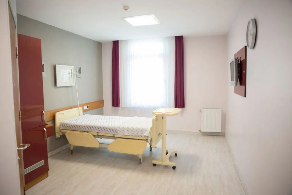 Private Optimed Hospital