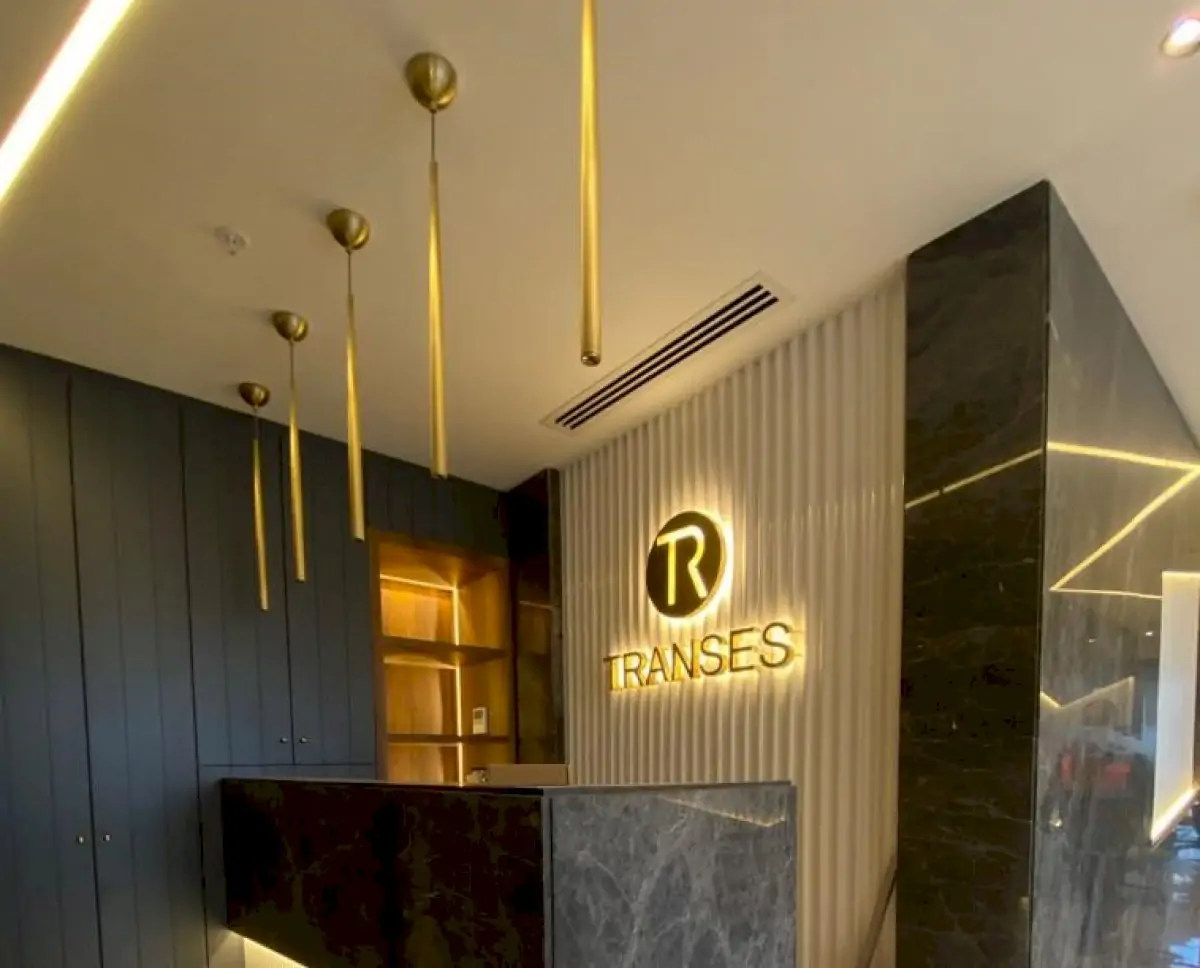 Transes Hair Transplant Center