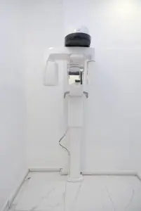 Máquina de rayos X panorámicos dentales en Zirve Dental Clinic