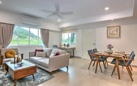 صالة انتظار المرضى في منتجع VITA Medical Wellness Penang بأثاث عصري