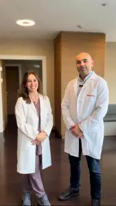 Doctores de la unidad de FIV Medical Park Bahçelievler en interior moderno, Estambul