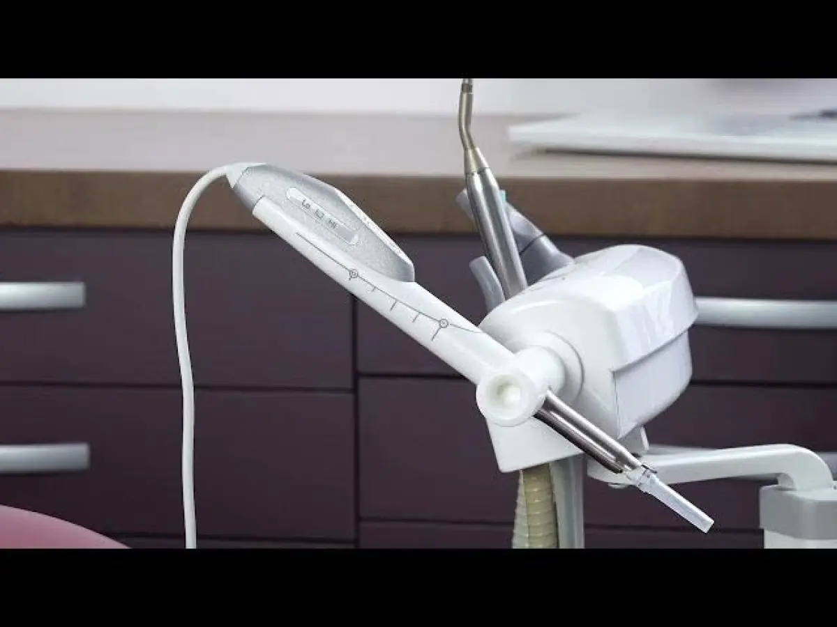 Современное стоматологическое оборудование в кабинете Aesthedental Dental Clinic