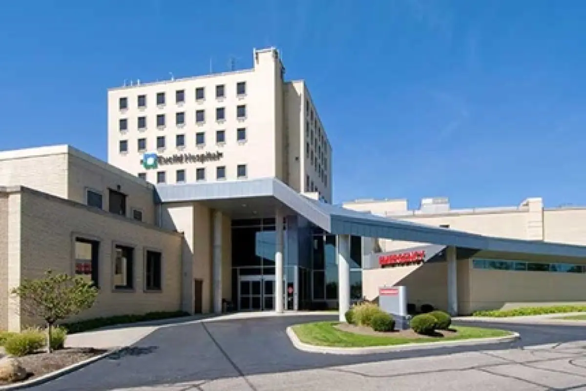 Cleveland Clinic hospital exterior with emergency entrance, USA