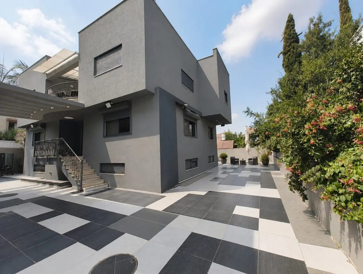 clinic image