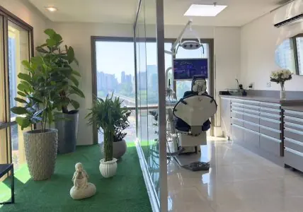 غرفة علاج أسنان بمعدات حديثة في BCX Odontologia، ساو باولو