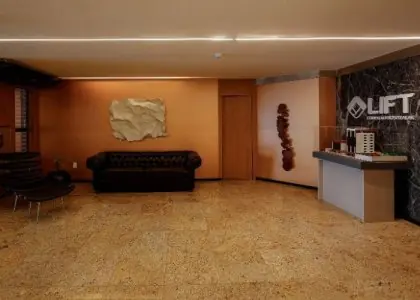 منطقة الاستقبال في Lift Complexo Hospitalar بديكور حديث ومقاعد للمرضى
