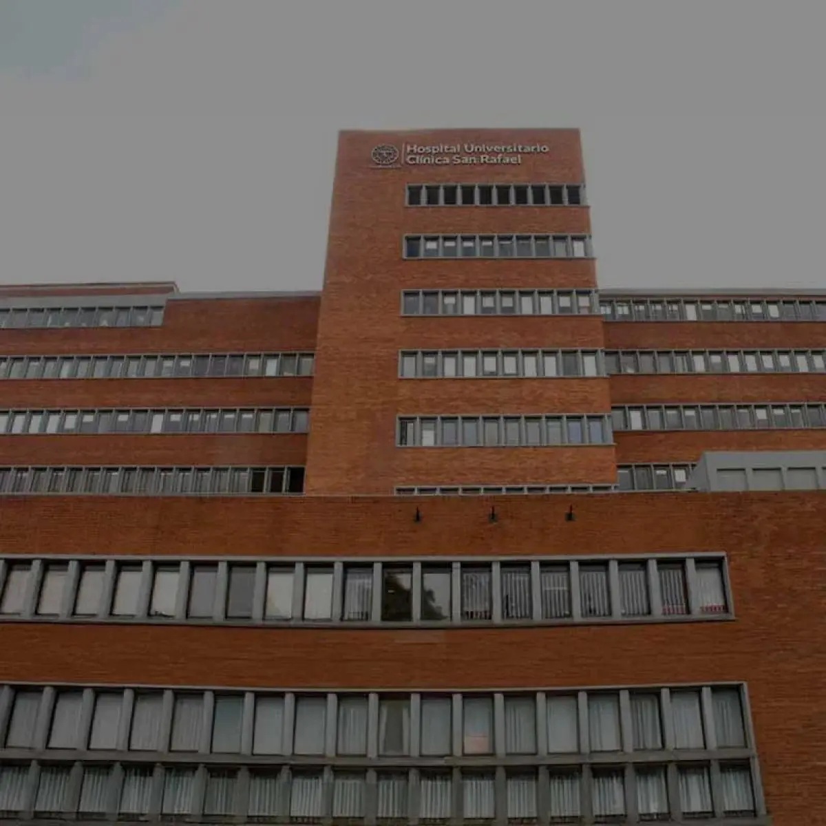 Hospital Universitario Clínica San Rafael exterior in Bogotá, Colombia