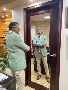 طبيب في مكتب حديث في عيادة Unión doctor del Norte، ديكور داخلي أنيق