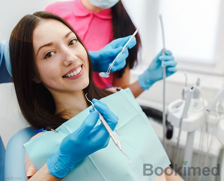 dental-implant-with-abutment