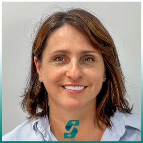 نتيجة ابتسامة هوليود في Soraca Med – أسنان بيضاء ومتناسقة بعد الفينير