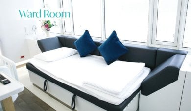 Modern ward room at Wansiri Hospital with comfortable bed and bright, clean interior