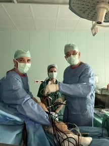 before-after photo therapeutic-arthroscopy-of-the-knee--including-the-necessary-supplies